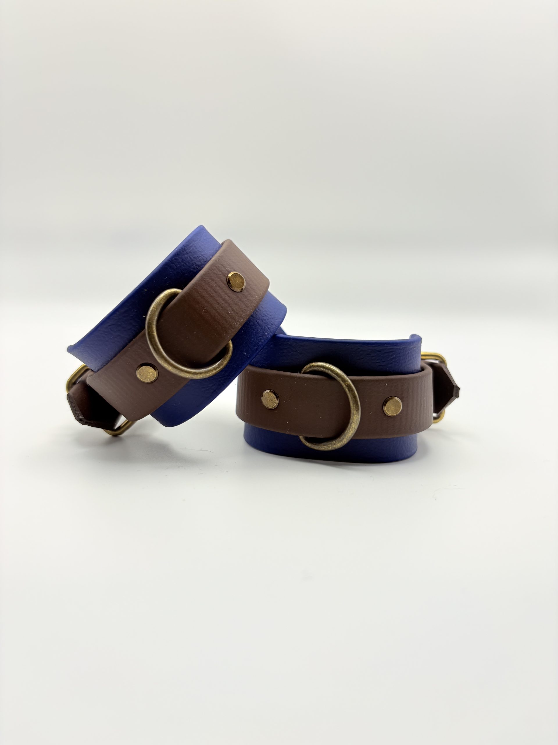 Wrist Cuffs, Handfesseln in Blau für Damen, Herren, Submissives